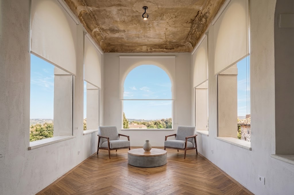 FUNGAIA portico con archi